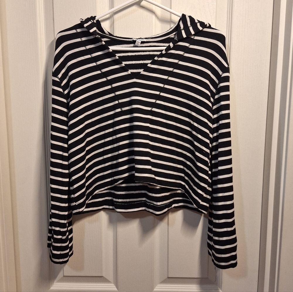 Splendid Black and White Striped Cropped Hoodie XS
